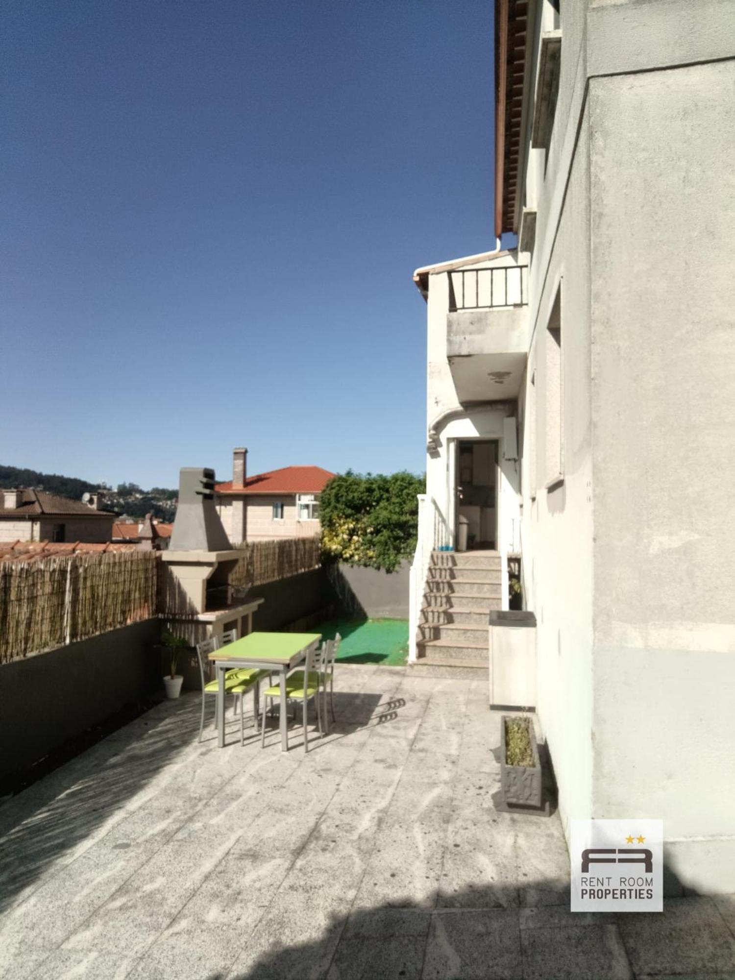 Villa Amplia Casa De 9 Hab, Cabral. Vigo Exterior foto